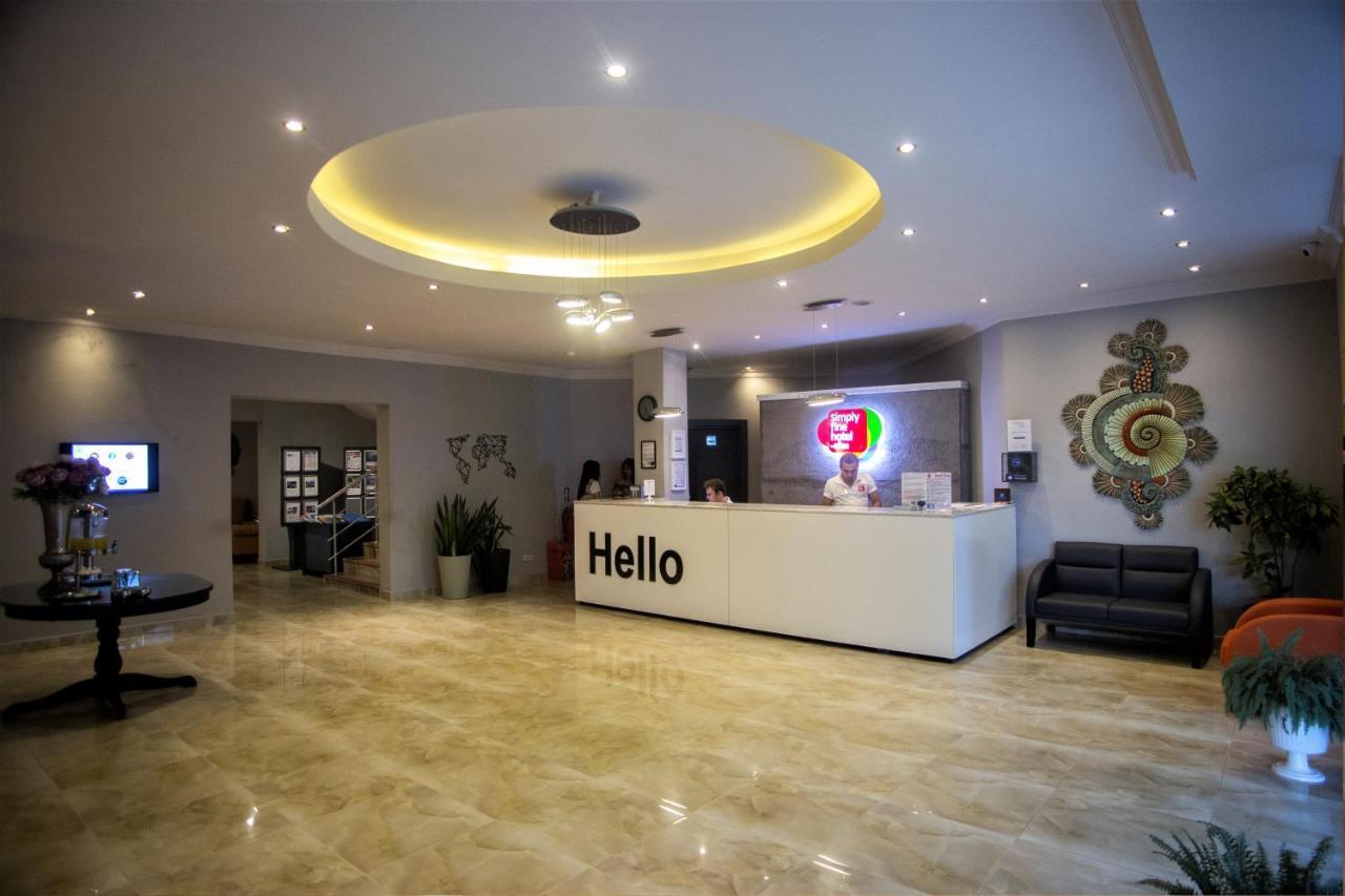 Hotel Simply Fine Alize